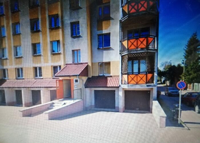 Grajewo ogłoszenia: Do wynajecia mieszkanie kawalerka osedle centrum 20     33m2
700zl...
