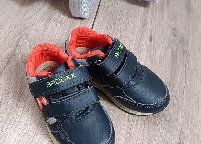 Grajewo ogłoszenia: Buty w idealnym stanie rozmiar 21.