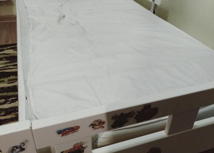 Grajewo ogłoszenia: Sprzedam dziecięce łóżko z materacem 70x160 cm (Kritter -...