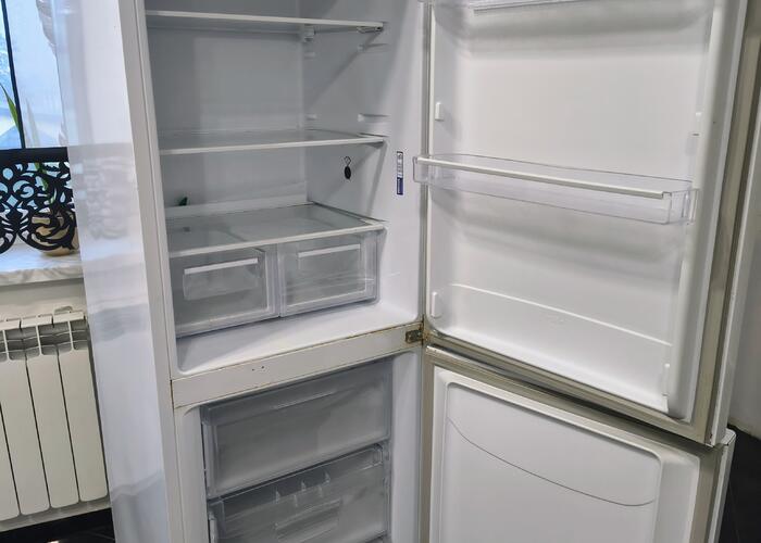 Grajewo ogłoszenia: Oddam używaną sprawną lodówkę. Lodówka jest do wyniesienia z...